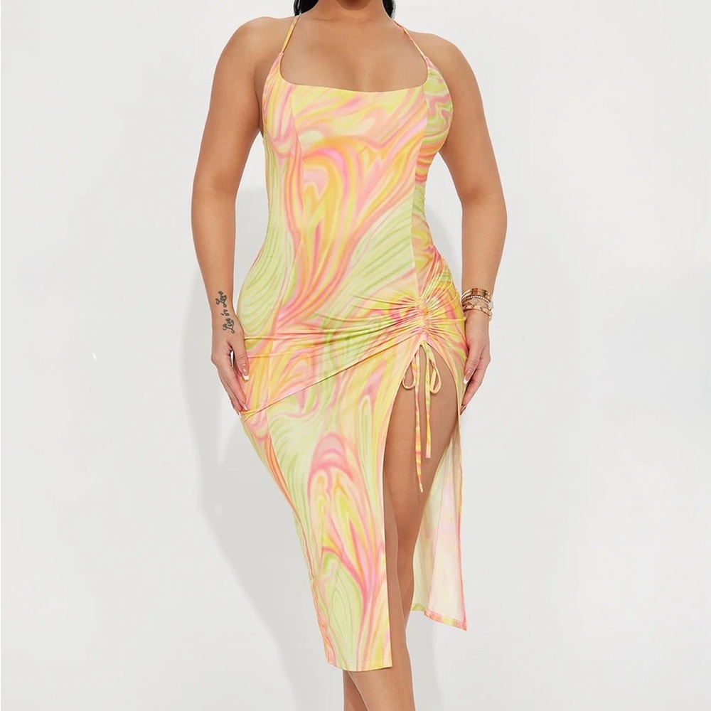 Fashion Nova- Vibrant Swirl Midi Dress